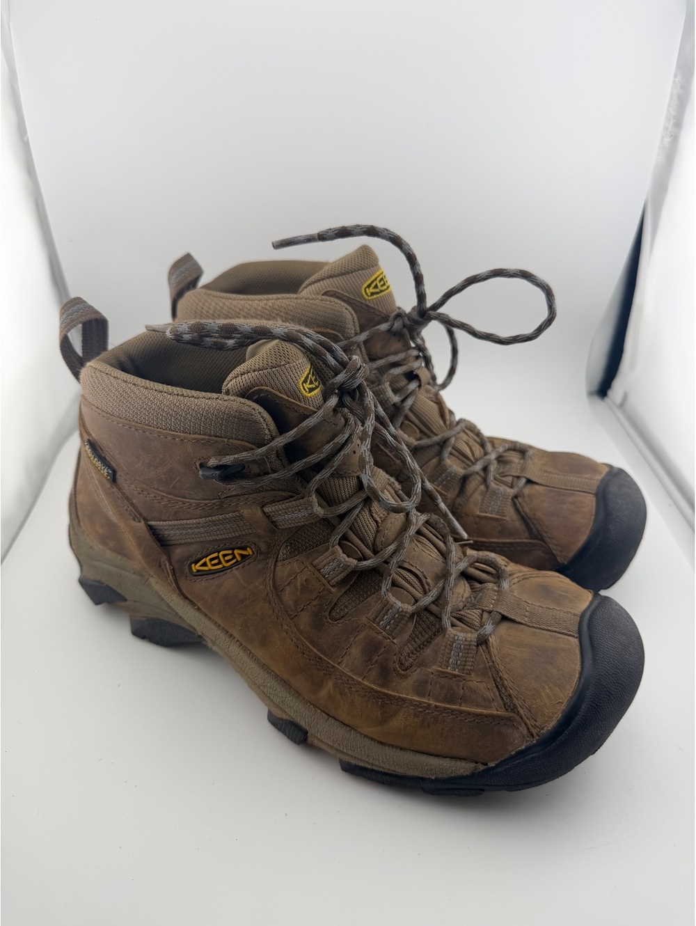 KEEN Targhee II Mid Waterproof Hiking Boots Brown Leather Women’s Sz 9